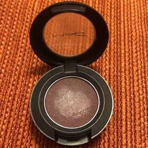 MAC eyeshadow